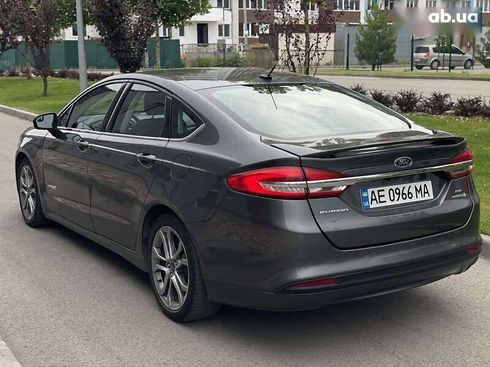 Ford Fusion 2017 - фото 10