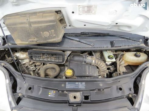 Opel Vivaro 2012 - фото 18