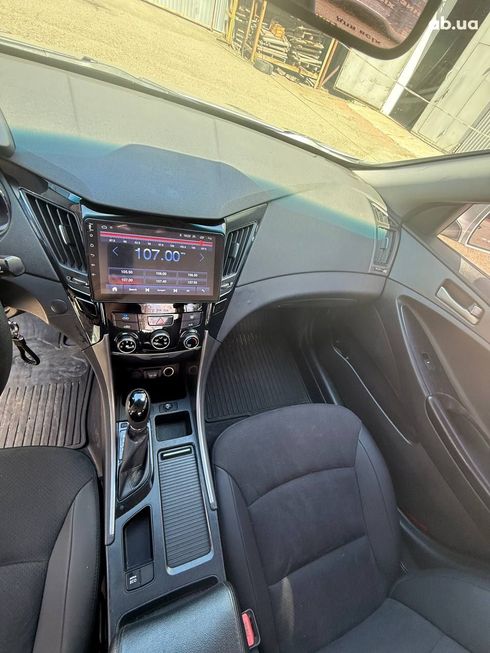 Hyundai Sonata 2015 - фото 17