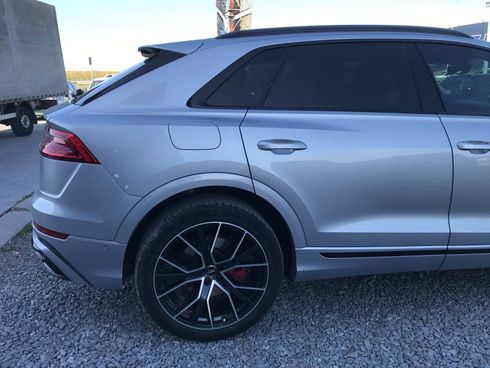 Audi Q8 2019 серый - фото 6