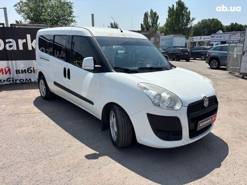 Fiat Doblo 2011 белый - фото 7