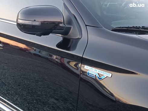 Mitsubishi Outlander 2018 черный - фото 26