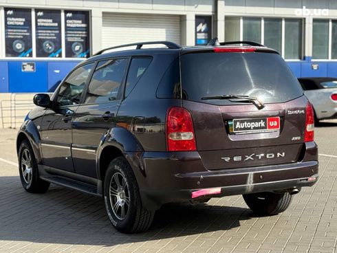 SsangYong Rexton 2008 красный - фото 8