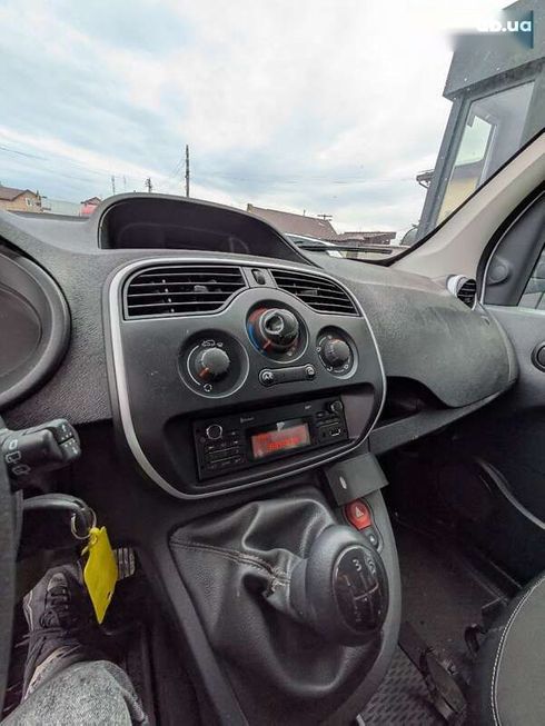 Renault Kangoo 2015 - фото 18