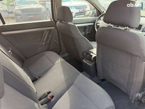 Opel Vectra 2007 - фото 18