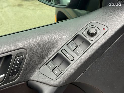 Volkswagen Tiguan 2015 серый - фото 34