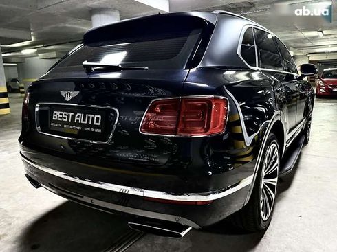 Bentley Bentayga 2017 - фото 11