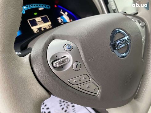 Nissan Leaf 2011 - фото 22