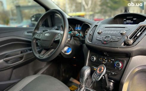Ford Escape 2017 - фото 10