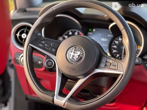 Alfa Romeo Stelvio 2019 - фото 18