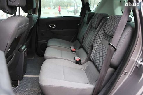 Renault Scenic 2011 - фото 9