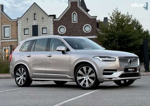 Volvo XC90 2022 - фото 26