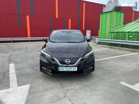 Nissan Leaf 2018 - фото 2