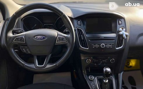 Ford Focus 2017 - фото 15