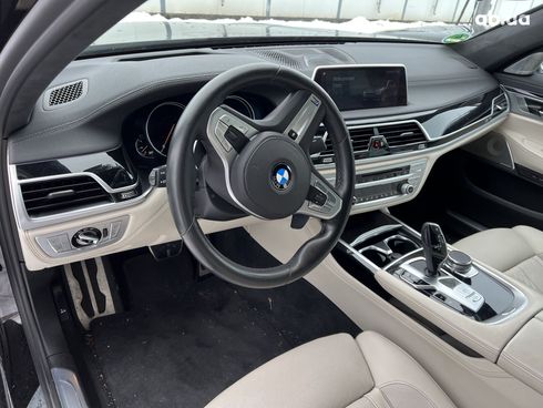 BMW 7 серия 2019 - фото 9