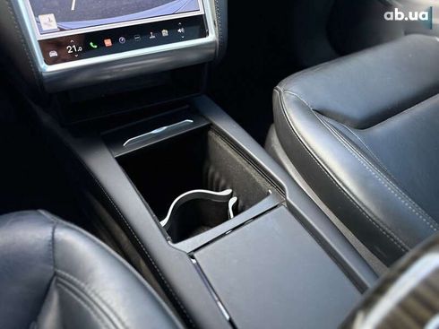 Tesla Model S 2016 - фото 30