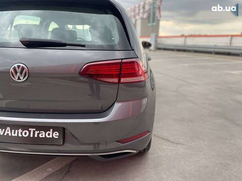 Volkswagen e-Golf 2017 - фото 11