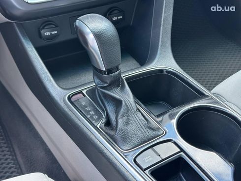 Hyundai Sonata 2018 серый - фото 24