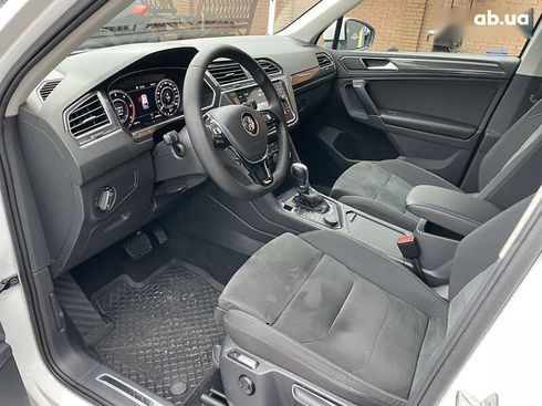 Volkswagen Tiguan 2017 - фото 12