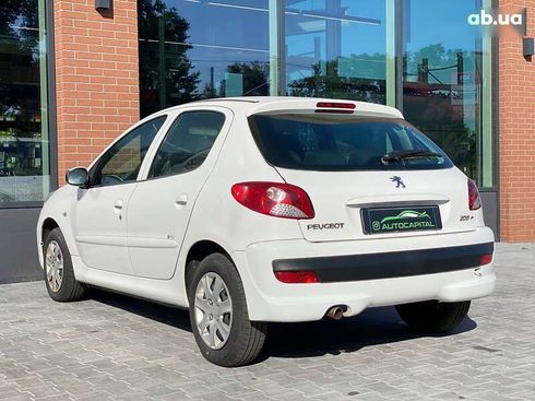 Peugeot 206 2009 - фото 7