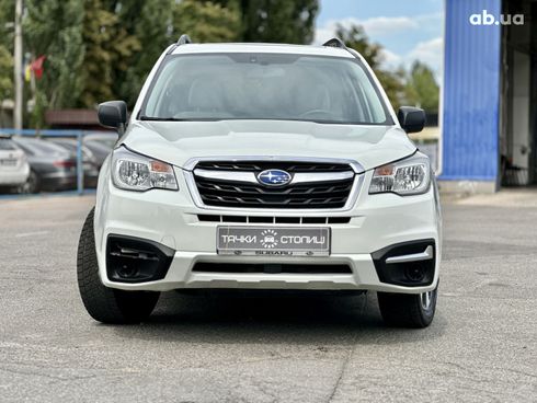 Subaru Forester 2017 белый - фото 2