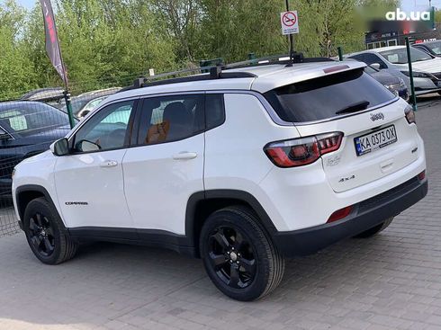 Jeep Compass 2018 - фото 19