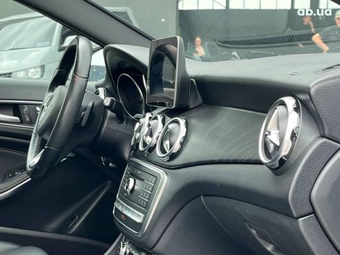 Mercedes-Benz GLA-Класс 2019 серый - фото 17