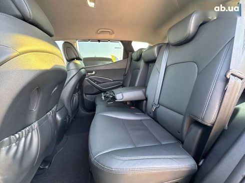 Hyundai Santa Fe 2015 - фото 20