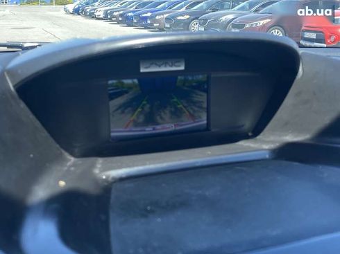 Ford Escape 2016 - фото 26