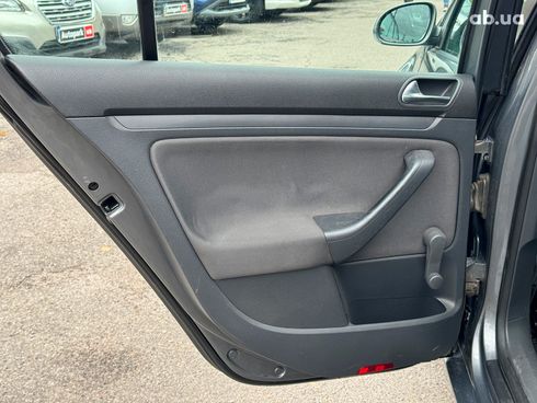Volkswagen Golf 2005 серый - фото 50