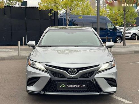 Toyota Camry 2018 - фото 5