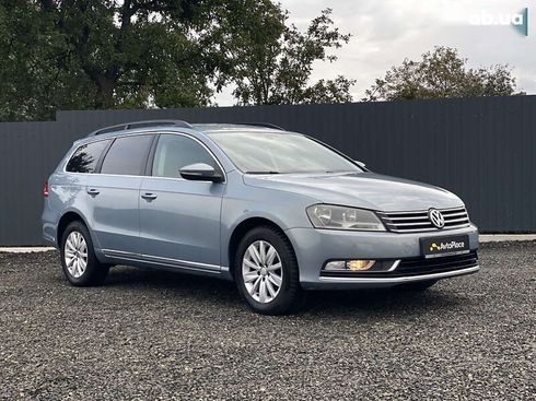 Volkswagen Passat 2011 - фото 12
