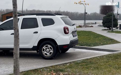 Renault Duster 2021 - фото 17