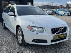 Продажа б/у Volvo V70 2012 года - купить на Автобазаре