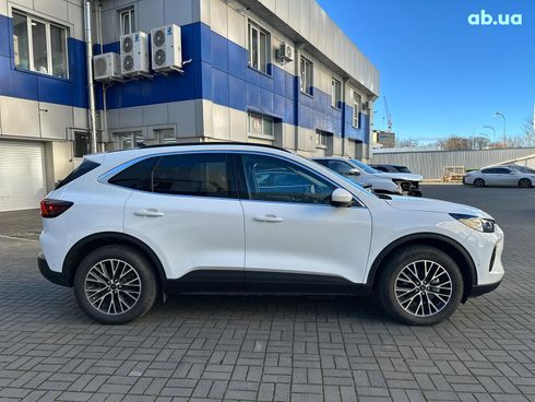 Ford Escape 2023 белый - фото 4
