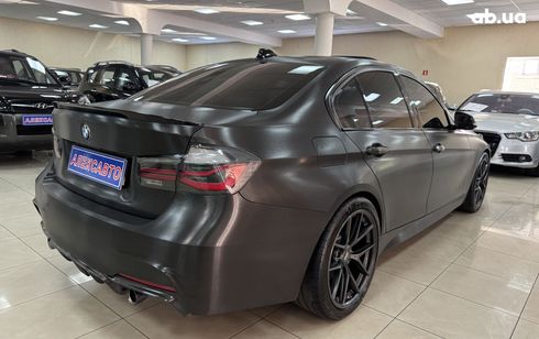 BMW 3 серия 2015 черный - фото 3