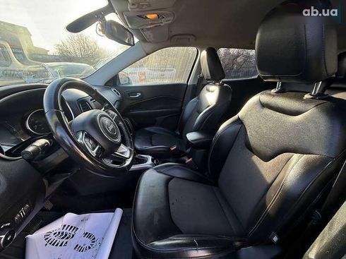 Jeep Compass 2018 - фото 15