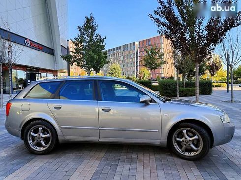 Audi A4 2004 - фото 27