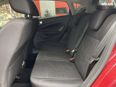 Ford Fiesta 2015 - фото 22