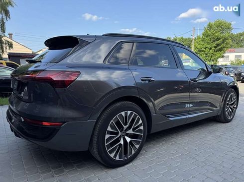 Audi Q8 e-tron 2023 - фото 13