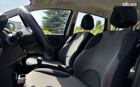 Nissan Note 2011 - фото 14
