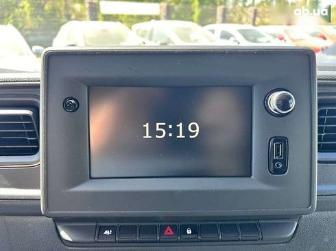 Renault Master 2023 - фото 18