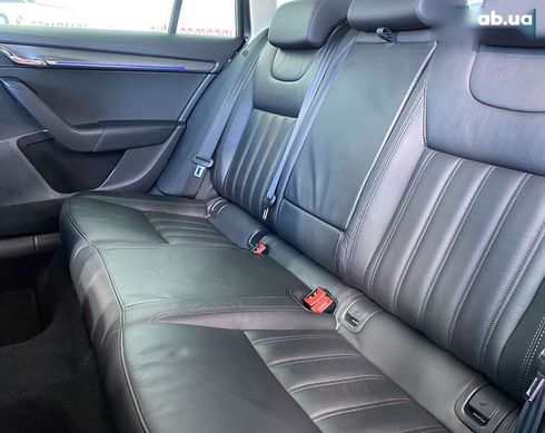 Skoda Octavia 2018 - фото 27