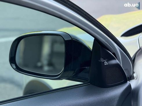 Volvo V60 2018 - фото 30