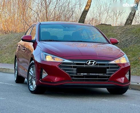 Hyundai Elantra 2019 - фото 12