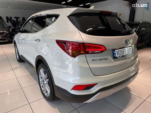 Hyundai Santa Fe 2016 - фото 8