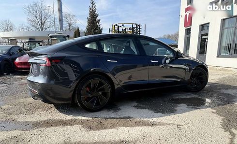 Tesla Model 3 2024 - фото 17