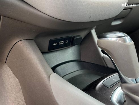 Chevrolet Malibu 2019 серый - фото 35