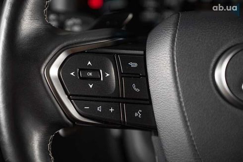 Lexus LX 2021 - фото 17