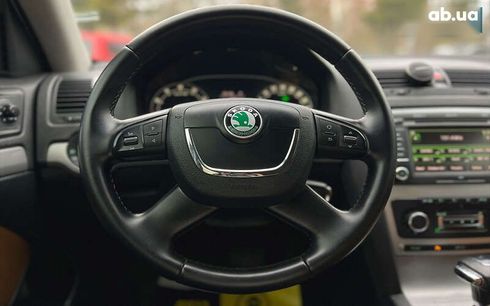 Skoda Octavia 2011 - фото 22